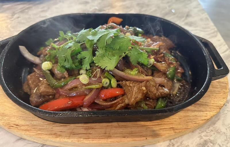 Z3. Sizzling Beef with Black Pepper